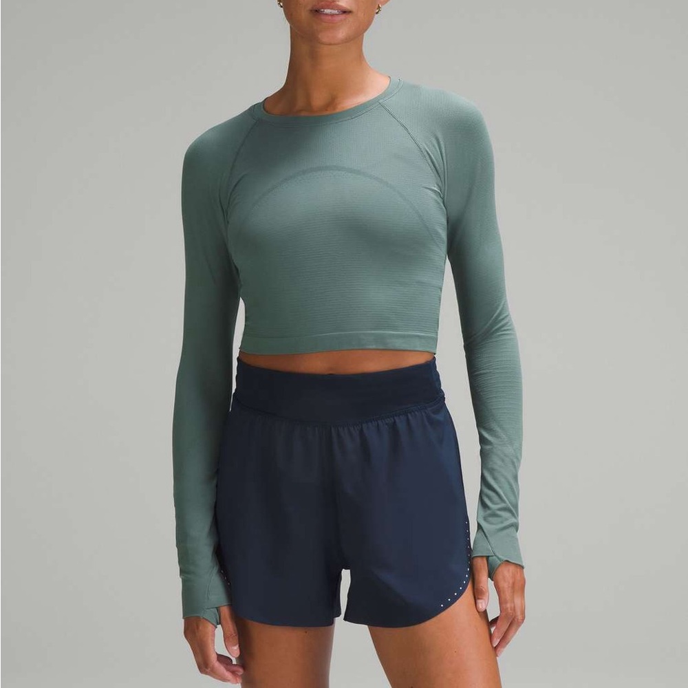lululemon athletica Long Sleeve Crop Top in Sage Green